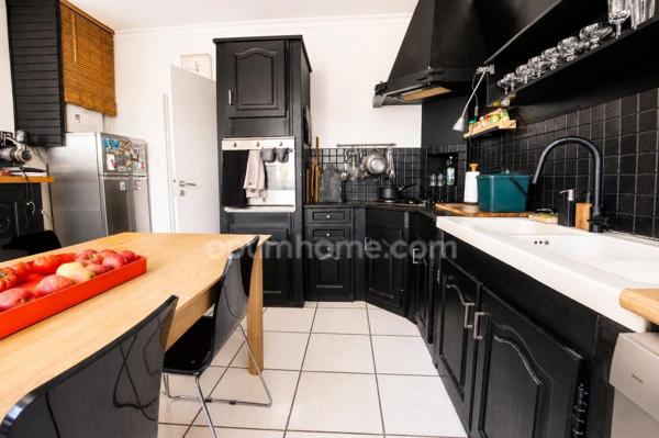 TOULOUSE secteur 31500 LA COQUILLE – ARGOULETS - MAISON DE CARACTÈRE DE 197 m² – POSSIBILITÉ 2 APPARTEMENTS INDÉPENDANTS – TERRAIN 727 m² – DOUBLE GARAGE