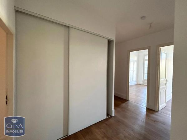 Appartement à louer 3 pièces 84.01m² Marseille 2e Arrondissement (13002)