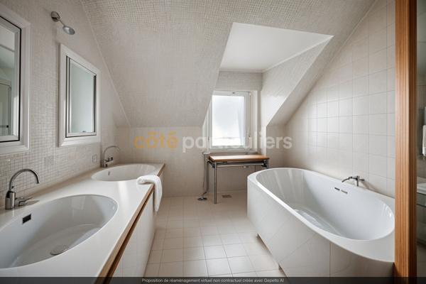 Vente Maison268 m² - 10 Pièces - NANTES (44100)