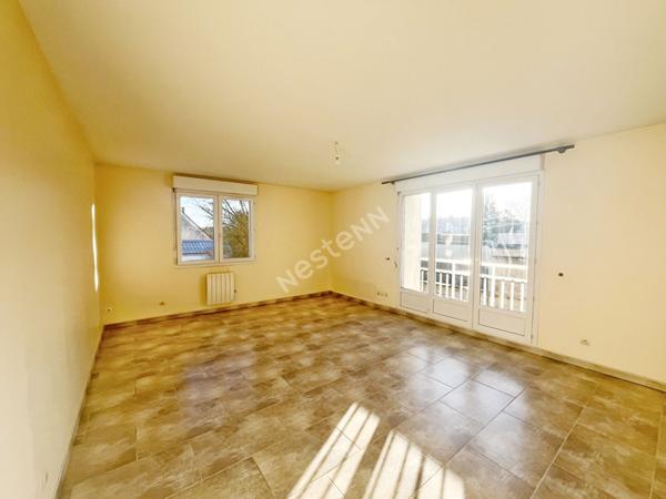 Bel appartement T3 de 78 m² avec cave et parking, proche centre-ville Amiens