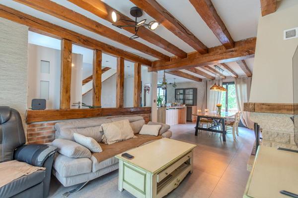 EXCUSIVITE PROPRIETES-PRIVEES - Maison familiale au calme d'une impasse