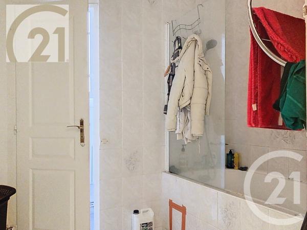 Appartement F2 à vendre  2 pièces - 40 m2 PARIS - 75018