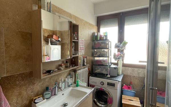 Appartement à vendre    3 pièces • 90,37 m2 Avignon