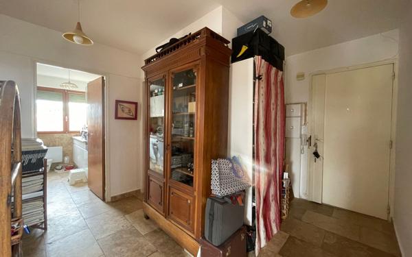 Appartement à vendre    3 pièces • 90,37 m2 Avignon