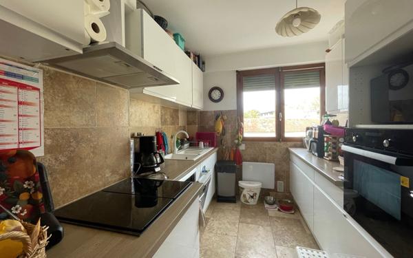 Appartement à vendre    3 pièces • 90,37 m2 Avignon