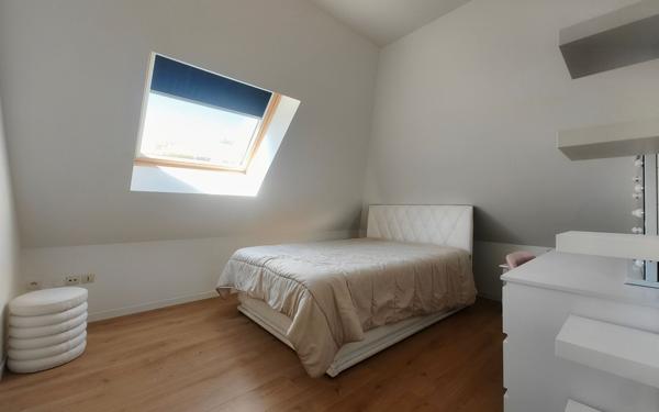 Maison à vendre    5 pièces • 130 m2 Lesquielles-Saint-Germain