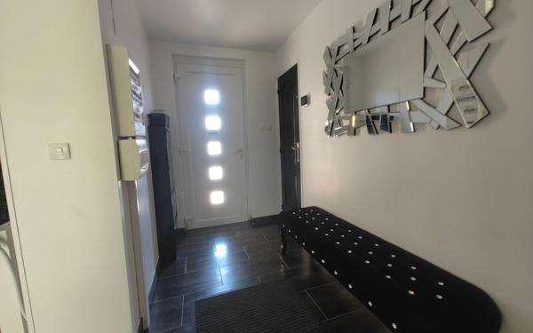 Maison à vendre    5 pièces • 130 m2 Lesquielles-Saint-Germain