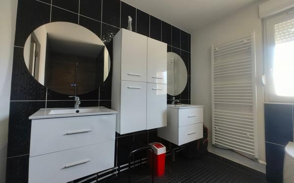 Maison à vendre    5 pièces • 130 m2 Lesquielles-Saint-Germain