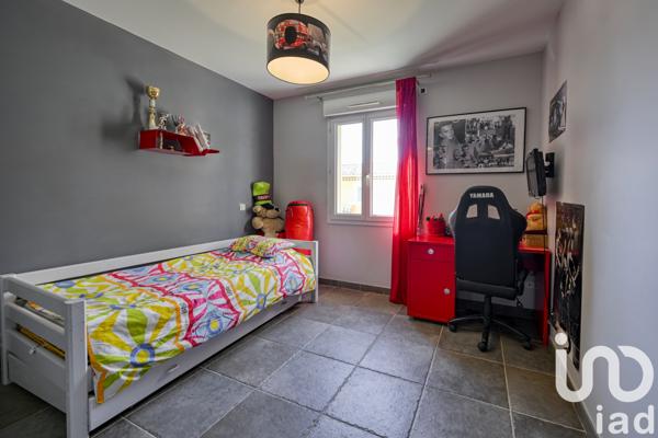 Maison à vendre 6 pièces 148 m² Corbières-en-Provence