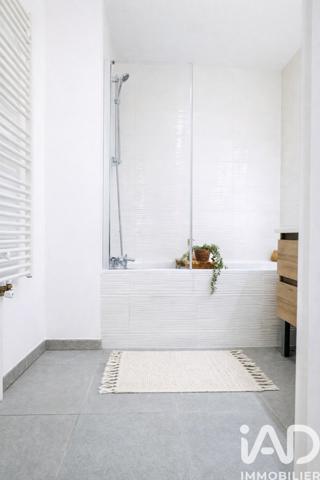 Appartement à vendre 5 pièces 122 m² Saint-Jean-de-la-Ruelle