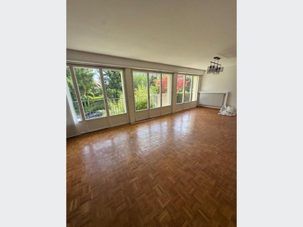 Maison à Louer à Sainte-Catherine 1520 € *