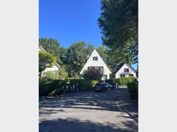 Maison à Louer à Sainte-Catherine 1520 € *
