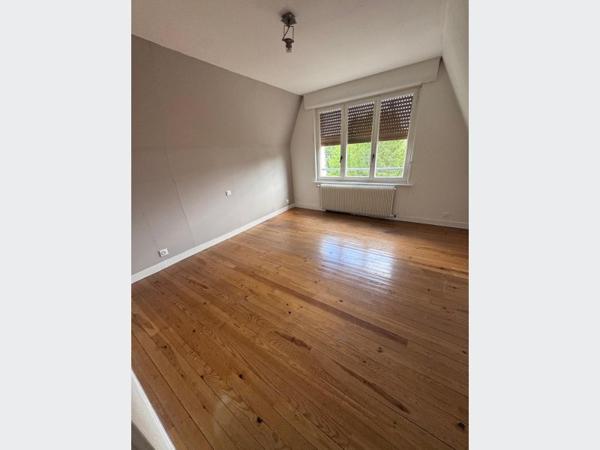 Maison à Louer à Sainte-Catherine 1520 € *