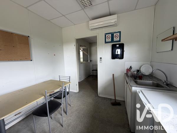 Murs commerciaux  à vendre 700 m² Sarran