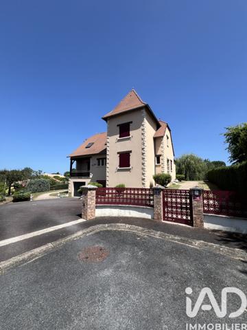 Maison à vendre 6 pièces 150 m² Cosnac