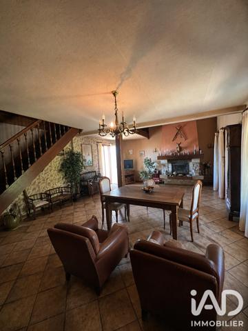 Maison à vendre 6 pièces 150 m² Cosnac