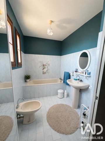 Maison à vendre 6 pièces 150 m² Cosnac