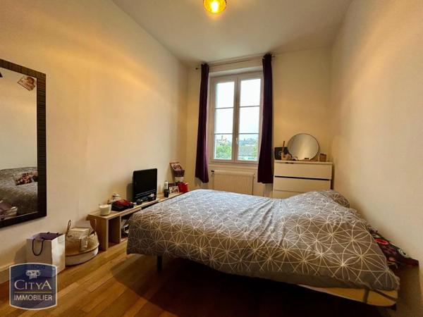Appartement à louer 3 pièces 75m²