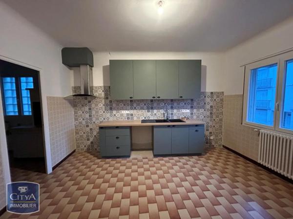 Appartement à louer 4 pièces 144.9m²