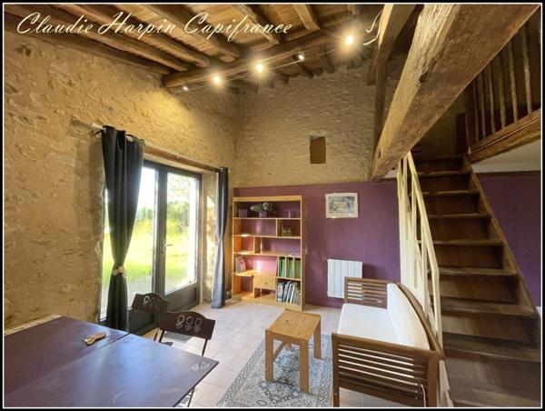 Propriété à vendre avec gîtes - dépendances - piscine - 14 pièces LA FERRIERE EN PARTHENAY (79) 429 m² habitable - terrain 5865 m²