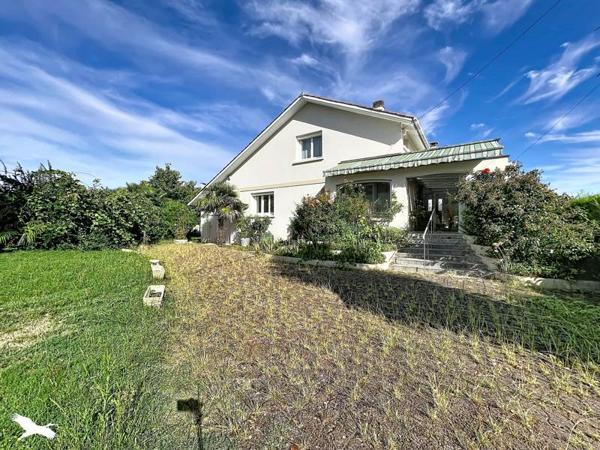 Maison 202 920 € Barbazan-Debat 6 p 143 m² DPE F
