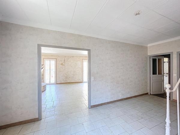 Appartement en duplex en plein coeur de Serignan