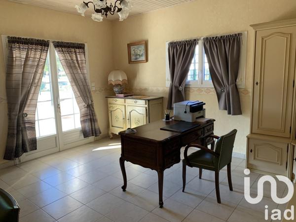 Maison 10 pièces de 260 m² à Marmande (47200)