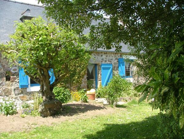 propriete pour gites et hebergements insolites cap de la chevre MORGAT CROZON