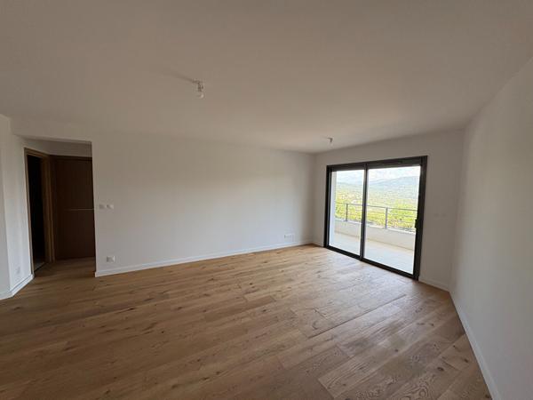 Appartement 2 pièces 55.94 m2
