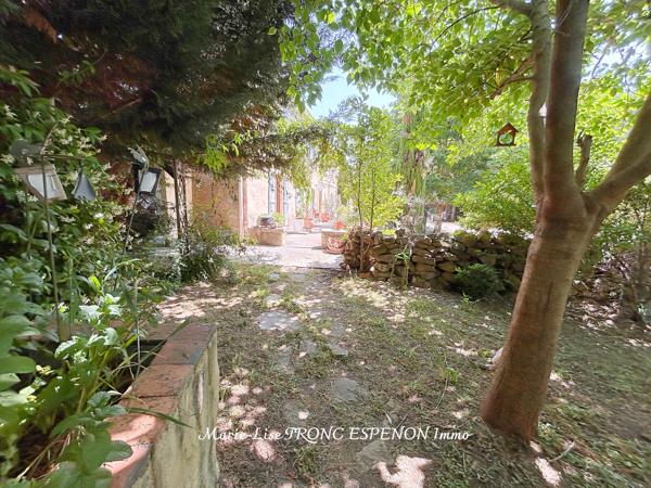 Maison
         10 pièces
        - 243 m² Bien prestige 600 000 € *