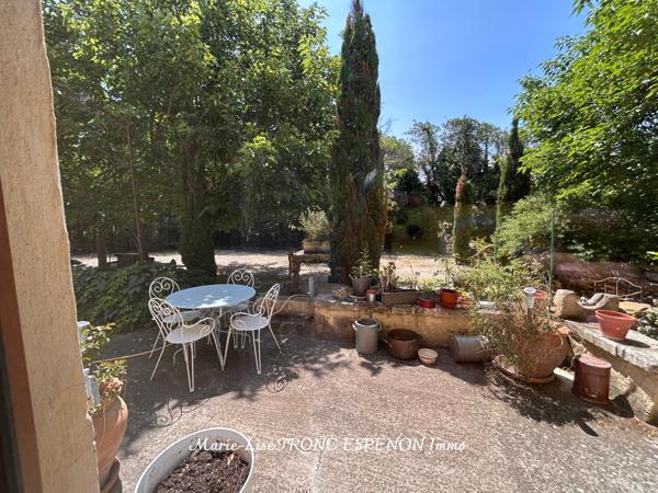 Maison
         10 pièces
        - 243 m² Bien prestige 600 000 € *