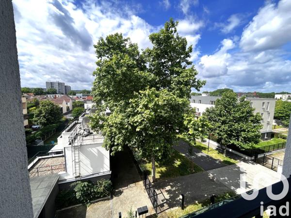 Appartement 4 pièces de 83 m² à Nanterre (92000)
