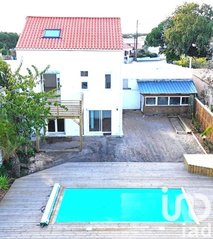 Maison à vendre 6 pièces 135 m² Les Sables-d'Olonne