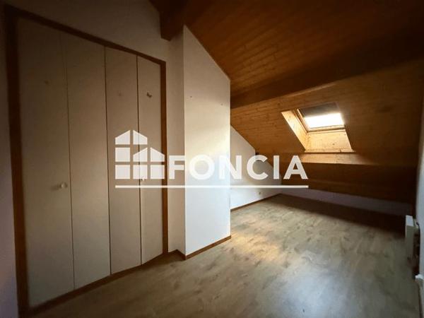 Location Appartement 3 pièces 82 m² - 43 RUE BOCCARD Sallanches 74700