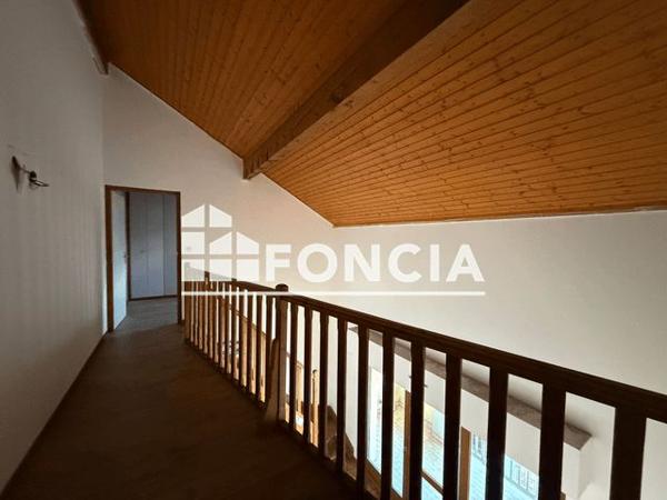 Location Appartement 3 pièces 82 m² - 43 RUE BOCCARD Sallanches 74700