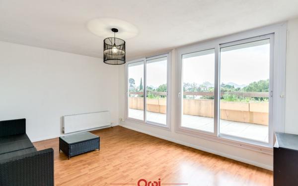 Appartement à vendre    3 pièces • 68 m2 Marseille 9