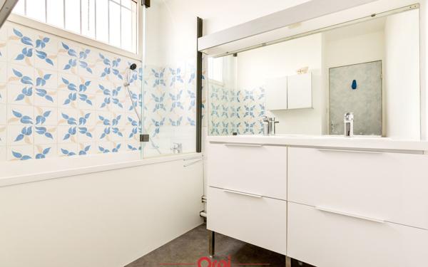 Appartement à vendre    3 pièces • 68 m2 Marseille 9