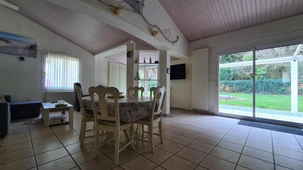 Accès à la plage depuis le jardin!!!