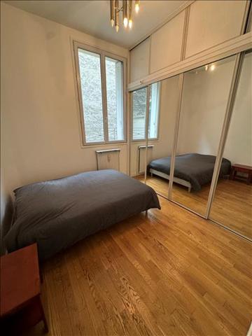 Appartement à vendre |  Clichy |  3 pièces | 47 m²