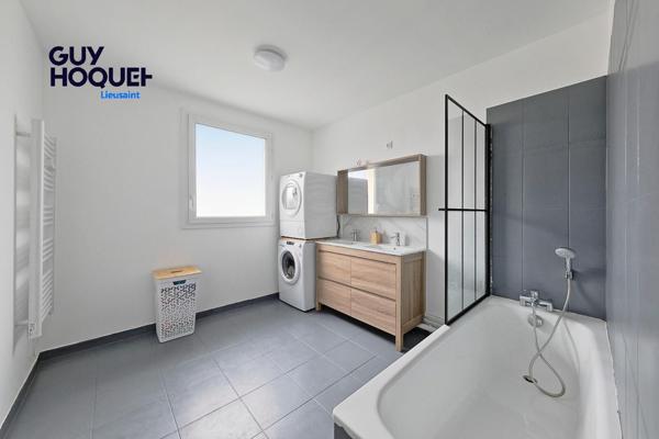 Maison T5 en excellent état // PROCHE DES COMMODITEES AU CALME !!