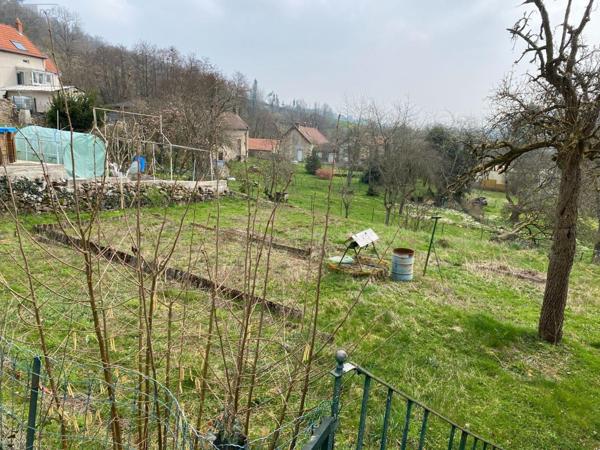 Maison à vendre à Saint-Sernin-du-Bois en Saône-et-Loire (71200), ref : 13744/324