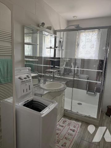 BOURG-LES-VALENCE- Maison T4 avec garage et cabanon