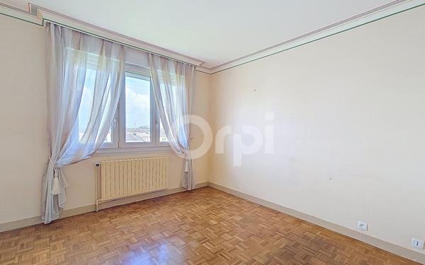 Maison à vendre    5 pièces • 85,55 m2 Camaret-sur-Mer