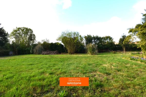 Terrain 784 m² en Haut-FLOIRAC