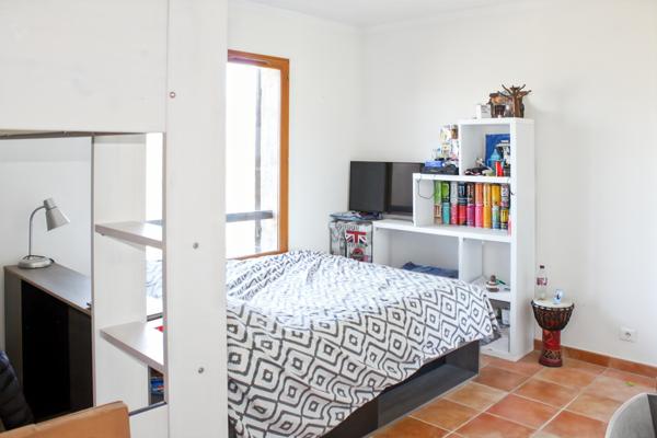 Saint-Martin-du-Var (06670) MAISON INDIVIDUELLE – 141 M² PLUS DÉPENDANCES – TERRAIN DE 1941 M²