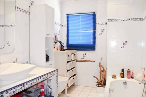 Saint-Martin-du-Var (06670) MAISON INDIVIDUELLE – 141 M² PLUS DÉPENDANCES – TERRAIN DE 1941 M²