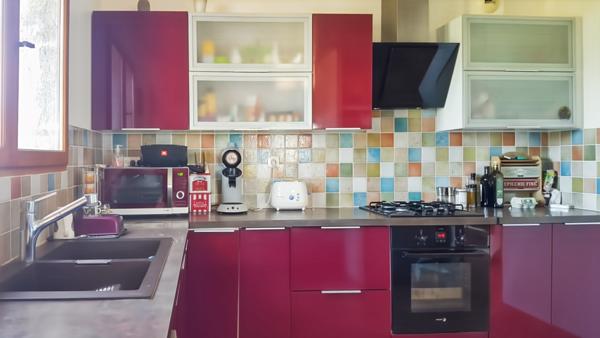 Saint-Martin-du-Var (06670) MAISON INDIVIDUELLE – 141 M² PLUS DÉPENDANCES – TERRAIN DE 1941 M²