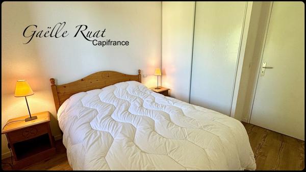 FONT-ROMEU (66120) – GAËLLE RUAT CAPIFRANCE – APPARTEMENT T2 RÉNOVÉ – DERNIER ÉTAGE – BALCON – BOX PRIVATIF – PISCINE – SALLE DE SPORT – VUE DÉGAGÉE