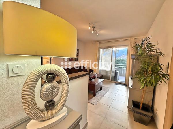 Appartement 2 pièces - 50 m² Exclusivité efficity