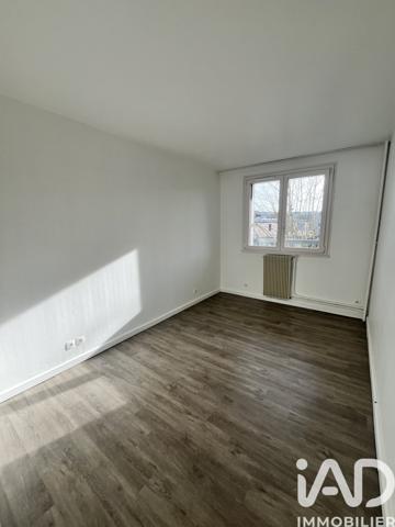 Appartement à vendre 3 pièces 64 m² Corbeil-Essonnes